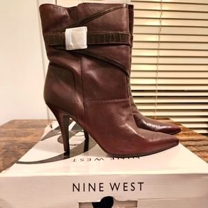 Nine West Sz. 10 Brown Boots